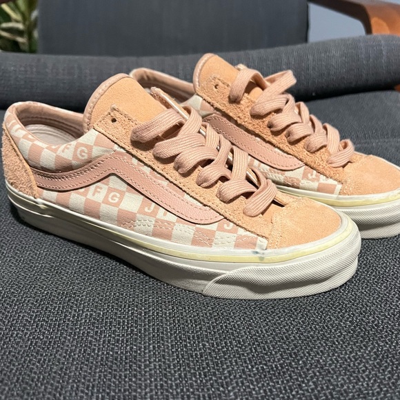 Joe Fresh Goods x Vans Vault Style 36 Honeymoon Stage Pink SIZE 7 women’s shoes - Picture 2 of 8